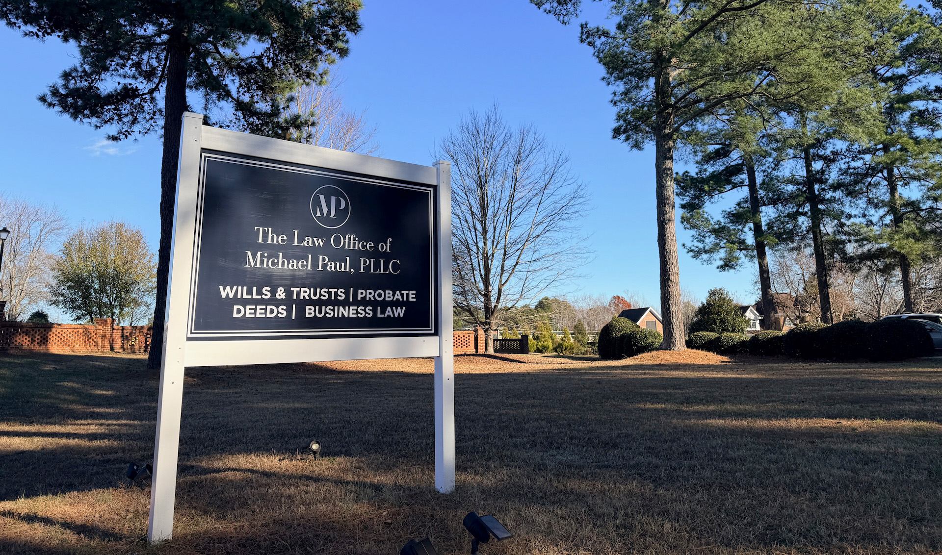 paul-law-sign-wocont